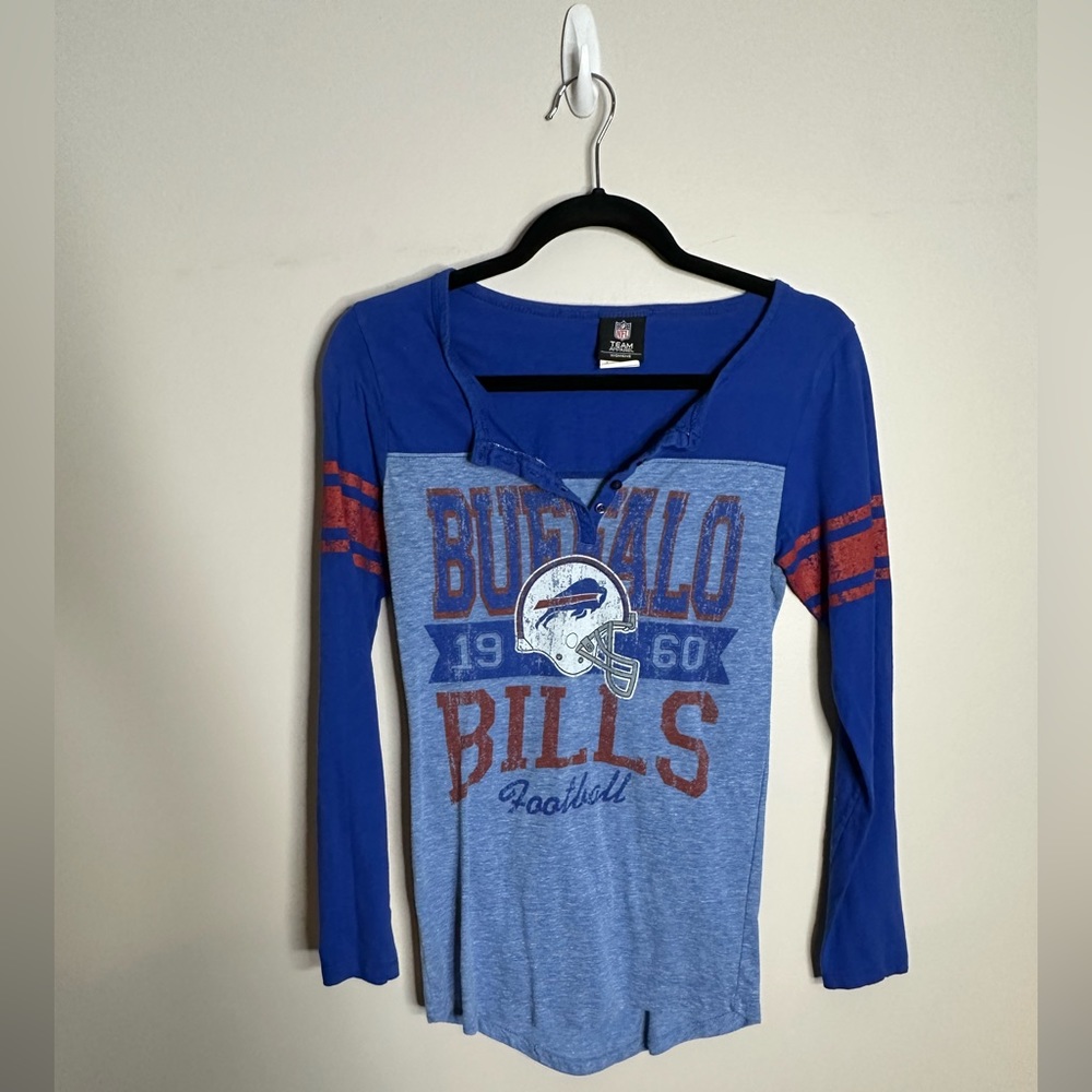 BRAND NEW Buffalo Bills Long Sleeve Tee